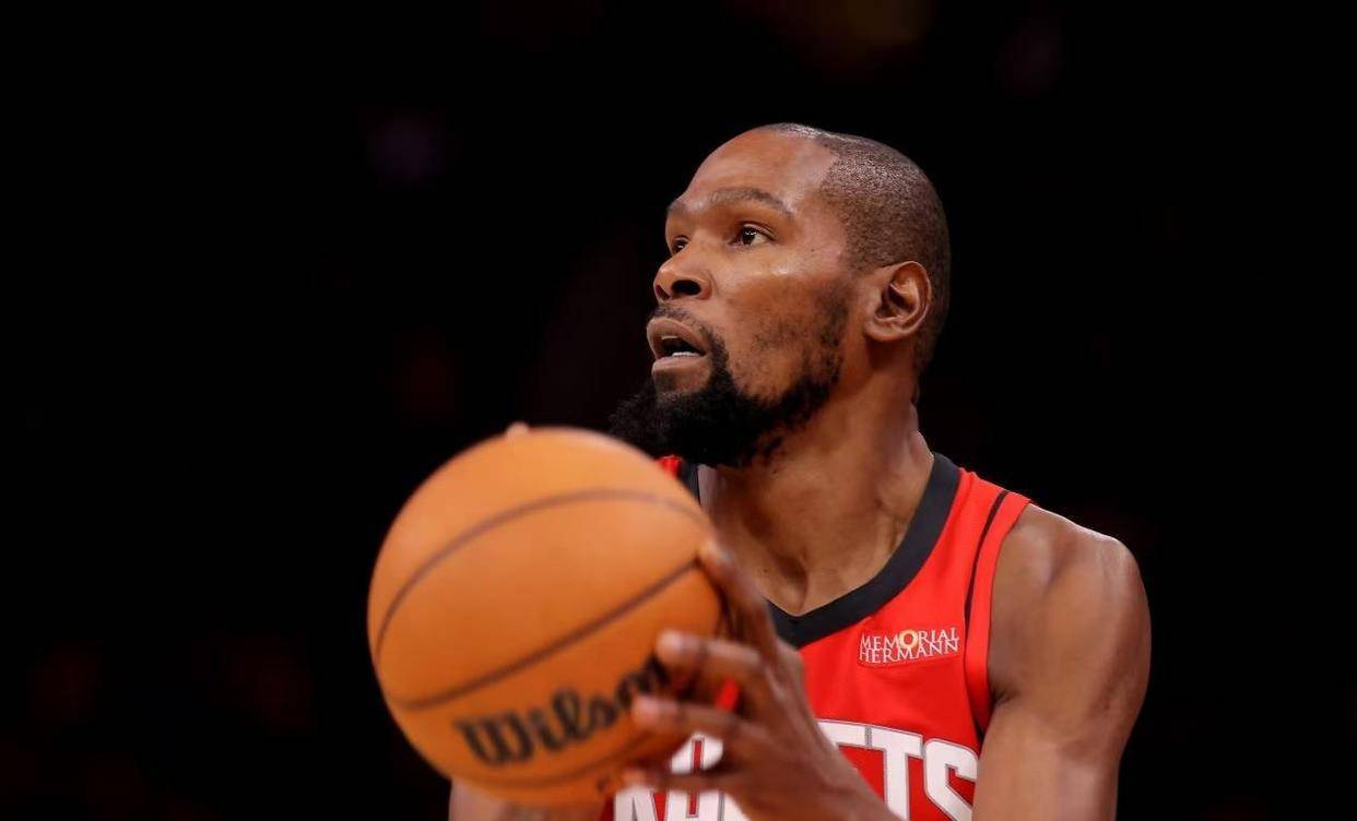 熊猫体育官方网站-法兰克福加时末段外线爆发，志在NBA总决赛名次提升，媒体盛赞，数据趋势出现新变化