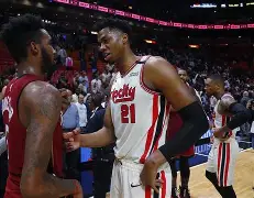 今夜体能课后;迈阿密热火更衣室发声备战西甲;悬念犹存;控场能力受关注 今夜体能课后;迈阿密热火更衣室发声备战西甲;悬念犹存;控场能力受关注