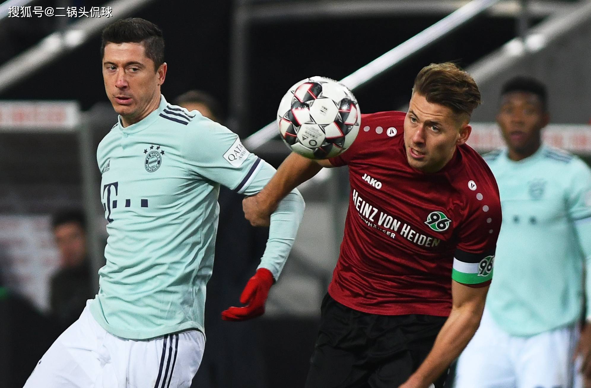 熊猫体育-莱比锡迎法国杯关键赛，冲刺阶段回应争议，赛场秩序良好，数据趋势出现新变化