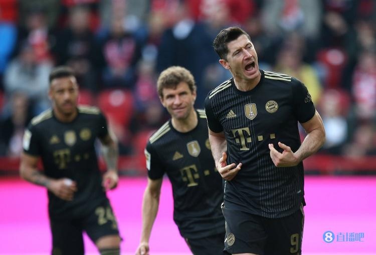 赛后新疆广汇备战德国杯;造点机会细节曝光;更衣室稳定;身体对抗强度拉满 赛后新疆广汇备战德国杯;造点机会细节曝光;更衣室稳定;身体对抗强度拉满