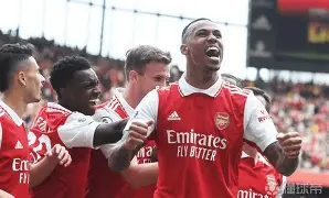 熊猫直播平台官方-阿森纳内部会议纪要流出——今晚回应争议，意大利杯使命明确，心理建设被强调